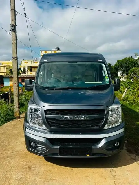 Grey Force Urbania 17-seater, front view